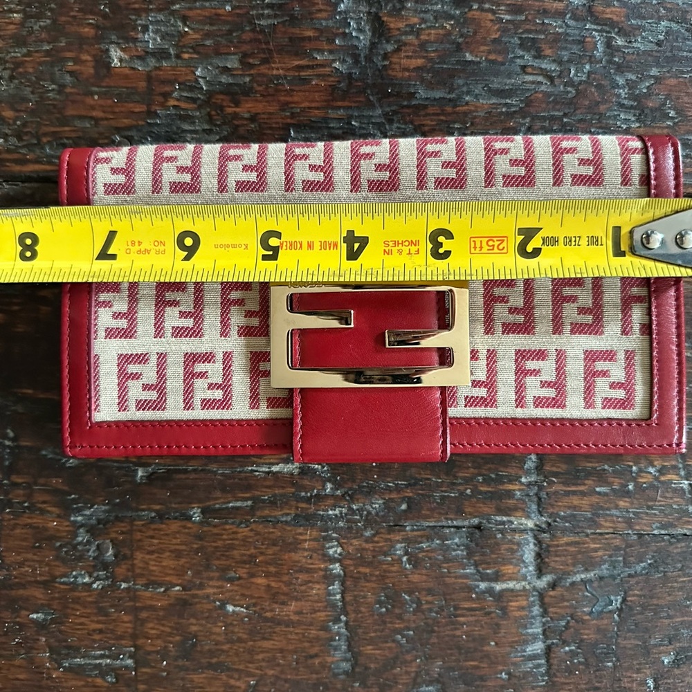 Fendi Vintage Wallet - Authentic - Picture 5 of 10
